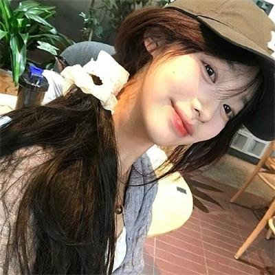 红墙绿瓦